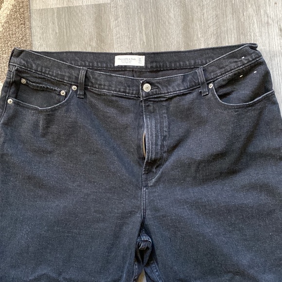 Abercrombie & Fitch The Ankle Straight Ultra High Rise 35/20L - Picture 2 of 5